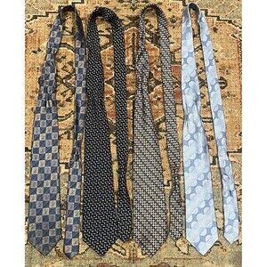 Lot Of 4 Vintage Van Heusen Silk Neck Ties Multi Colored
